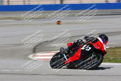 media/Apr-23-2022-Fastrack Riders (Sat) [[cb2d6ae73d]]/LEVEL 4/1PM TURN 6 OUTSIDE/